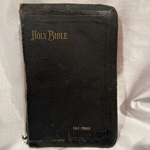 Holy Bible Illustrated Pronouncing Nelson Black King James Version Dated 1952